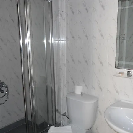 Hotel Daskalogiannis Loutro